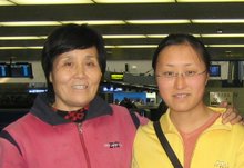 Ms. Zhu Lijin (left), a 61-year-old mother of New Zealand citizen Salina Wang (right), was sentenced without trial in Tianjin and is at risk of torture.