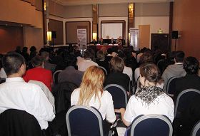 “反强摘器官医生协会”组织在英国举办“器官移植医学处于十字路口”研讨会